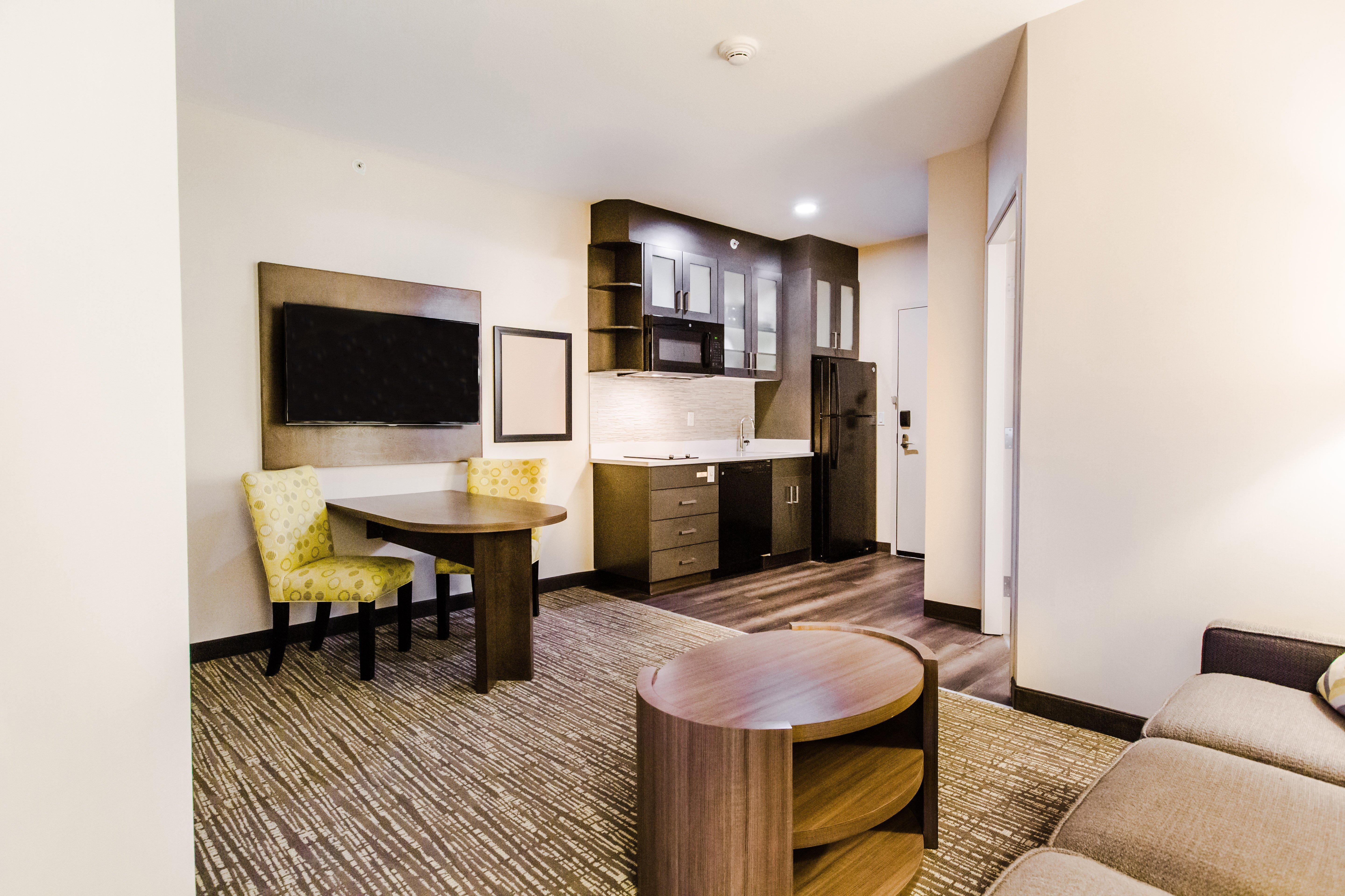 Candlewood Suites West Edmonton - Mall Area By Ihg Bagian luar foto