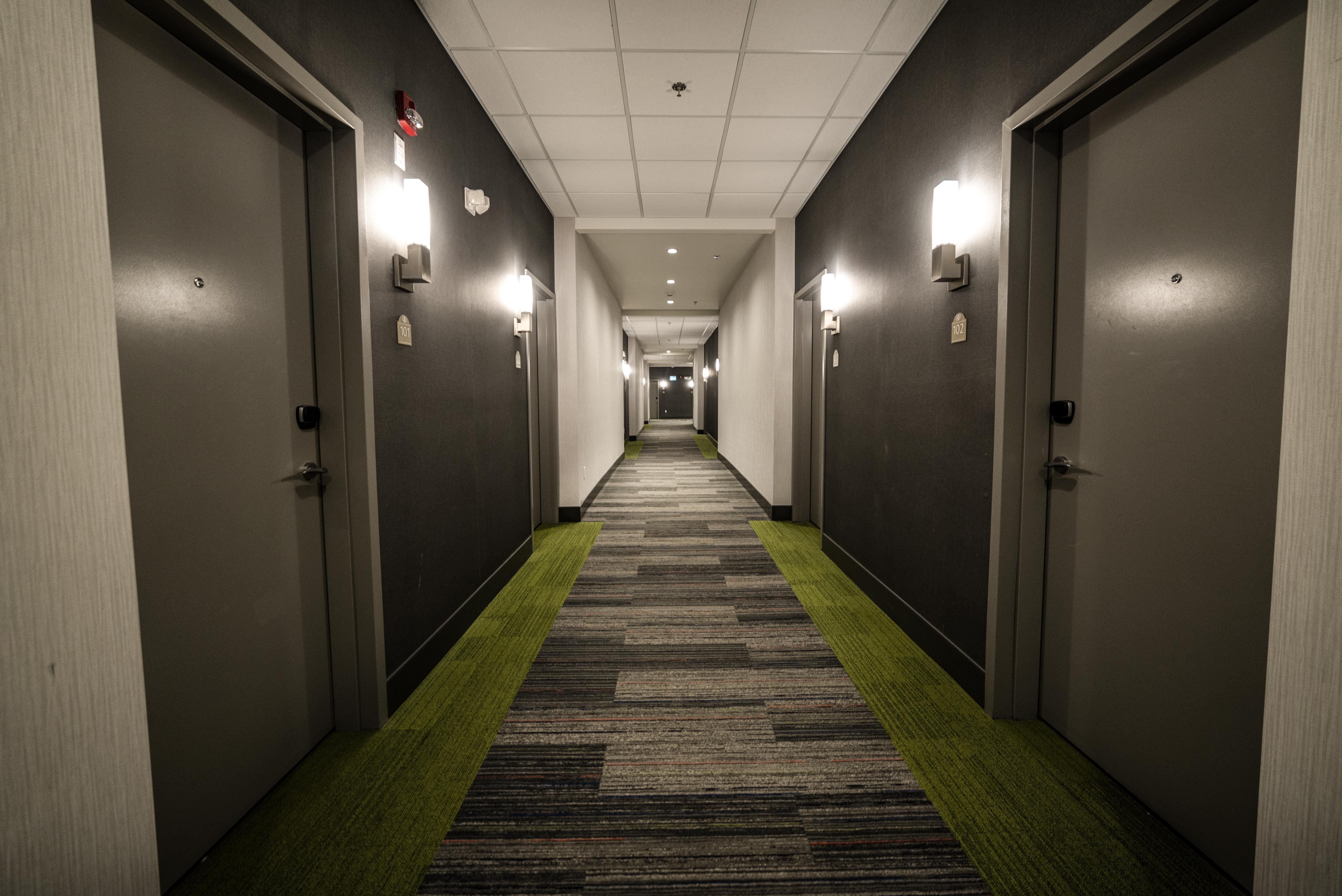 Candlewood Suites West Edmonton - Mall Area By Ihg Bagian luar foto