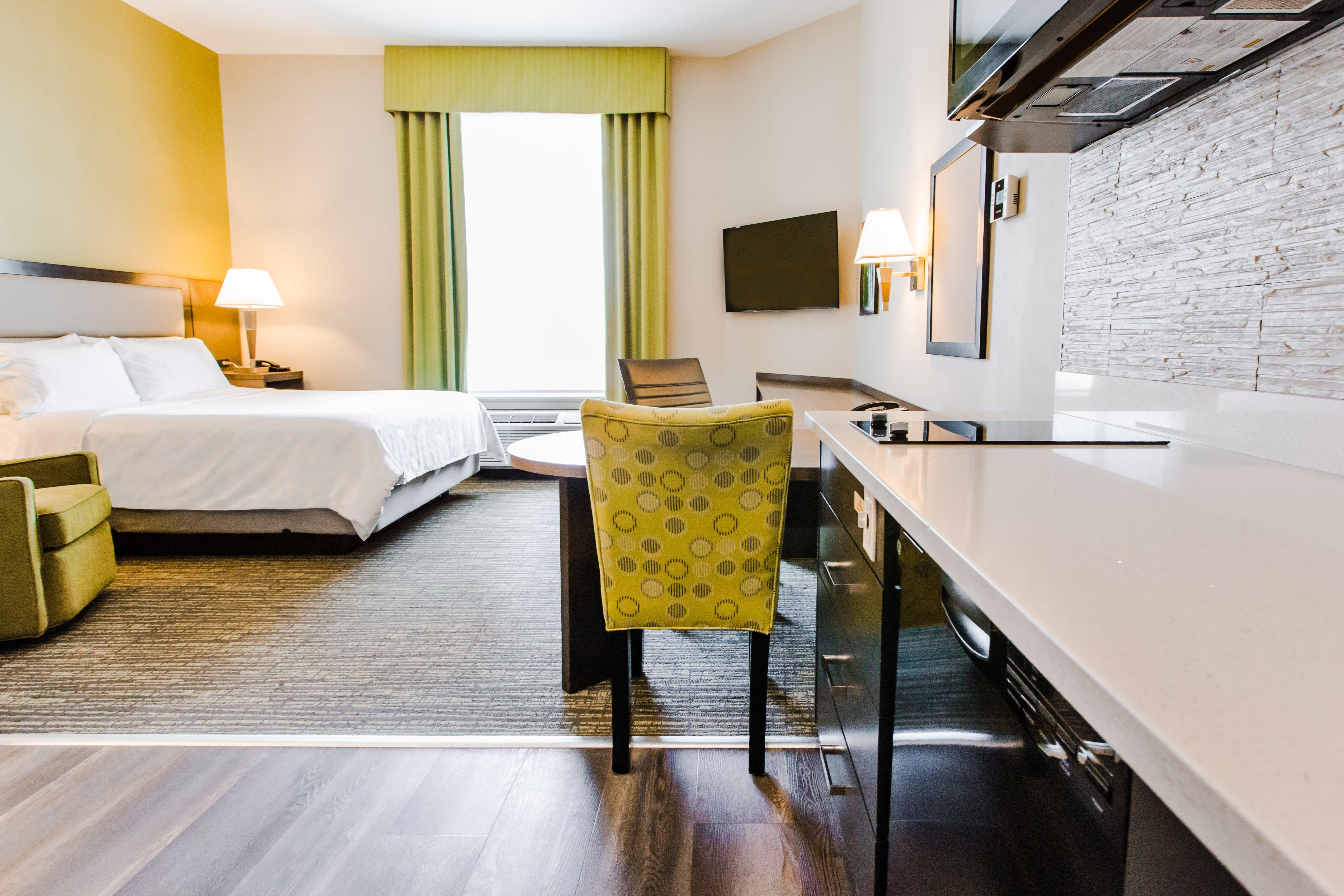Candlewood Suites West Edmonton - Mall Area By Ihg Bagian luar foto