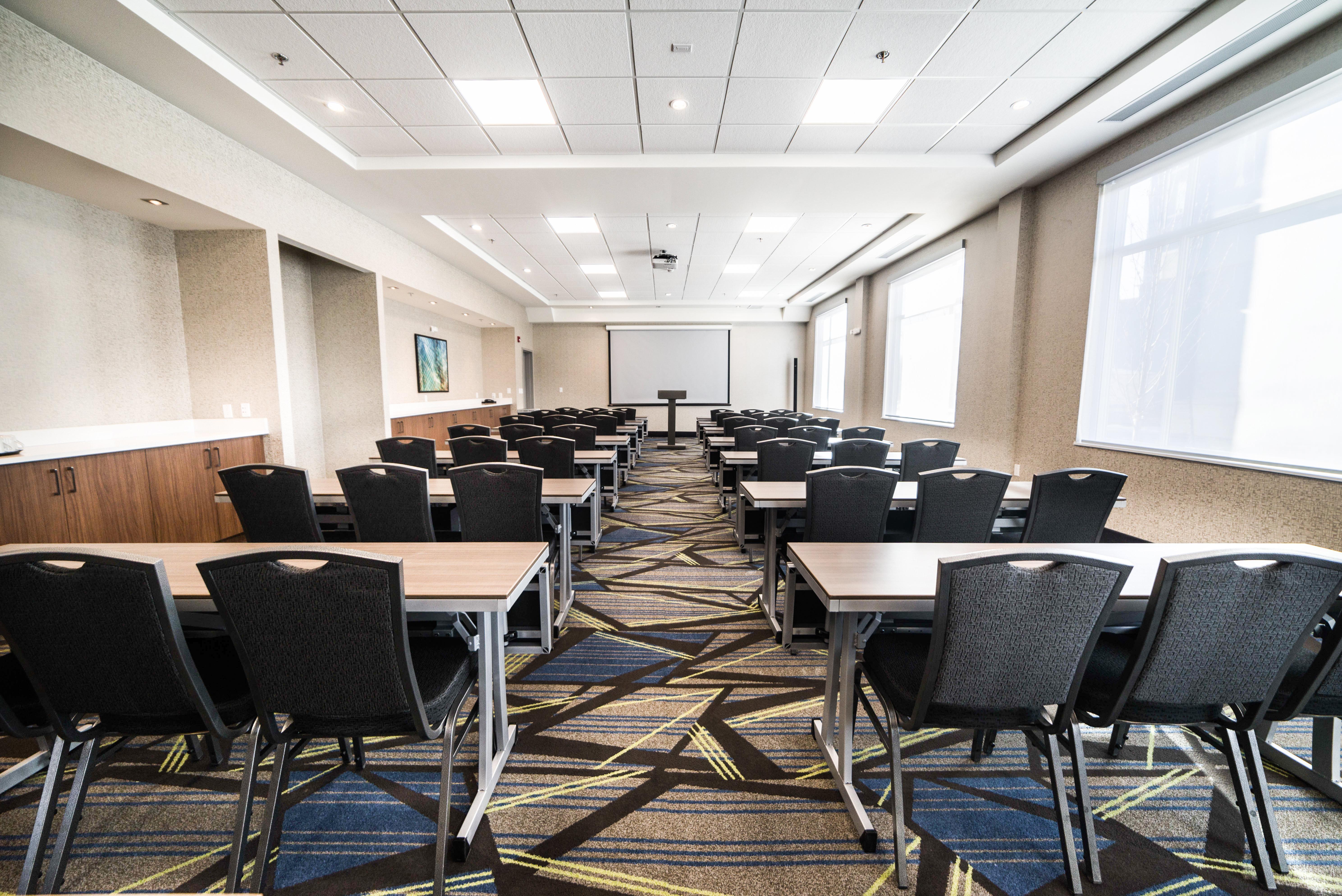 Candlewood Suites West Edmonton - Mall Area By Ihg Bagian luar foto