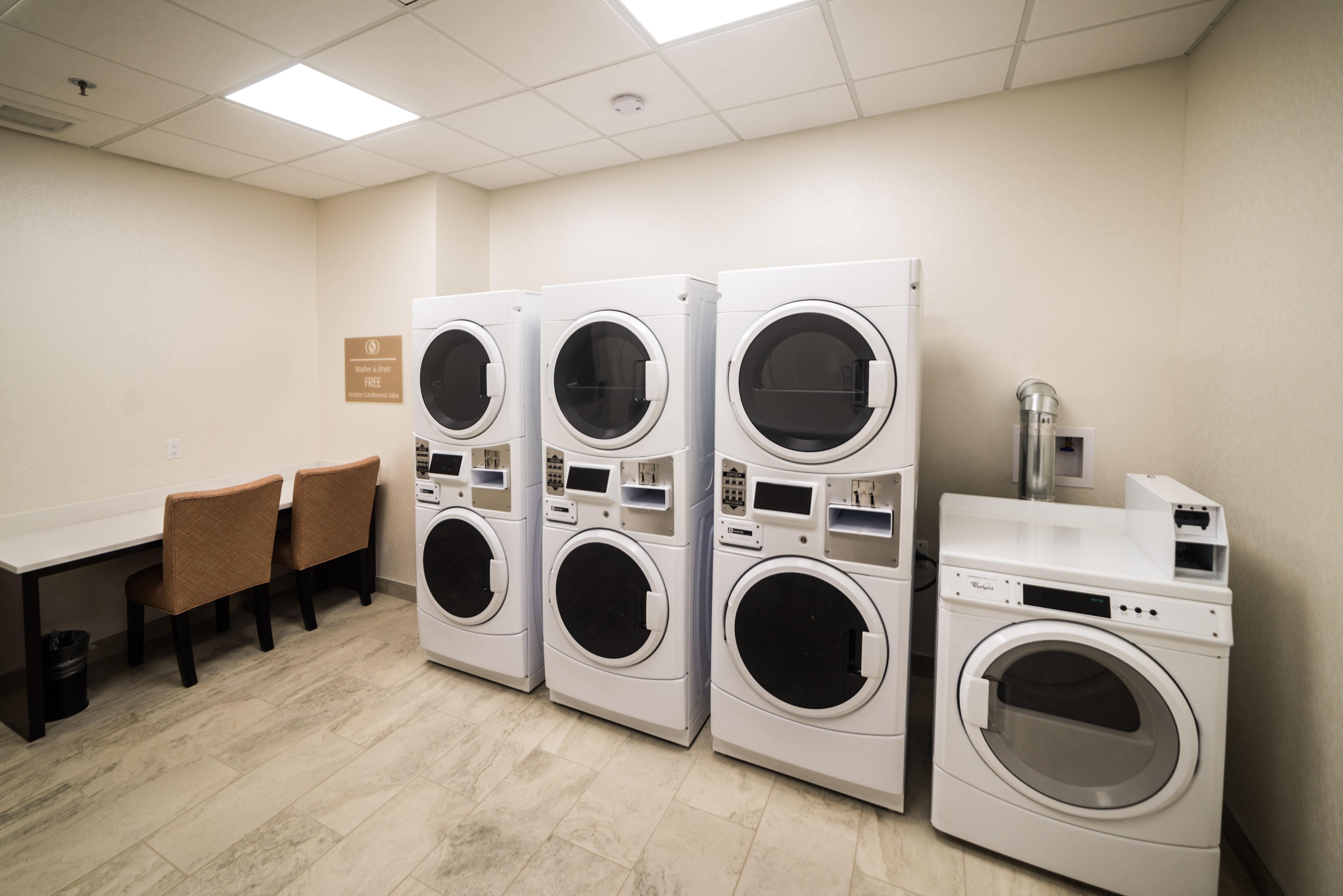Candlewood Suites West Edmonton - Mall Area By Ihg Bagian luar foto